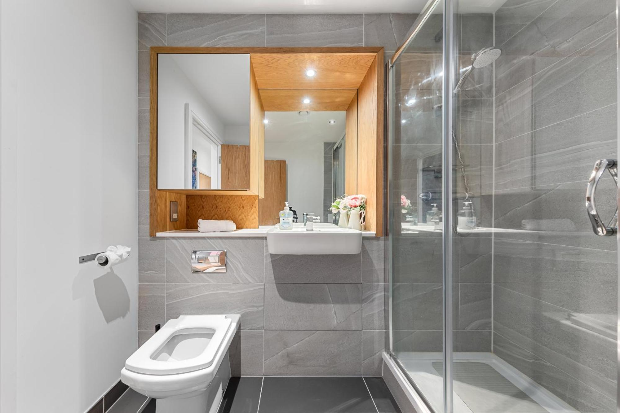 Trendy 2 Bed Flat In Greenwich With Car Parking Londyn Zewnętrze zdjęcie