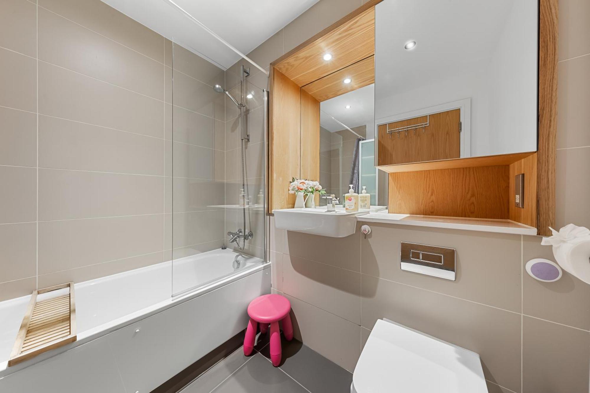 Trendy 2 Bed Flat In Greenwich With Car Parking Londyn Zewnętrze zdjęcie
