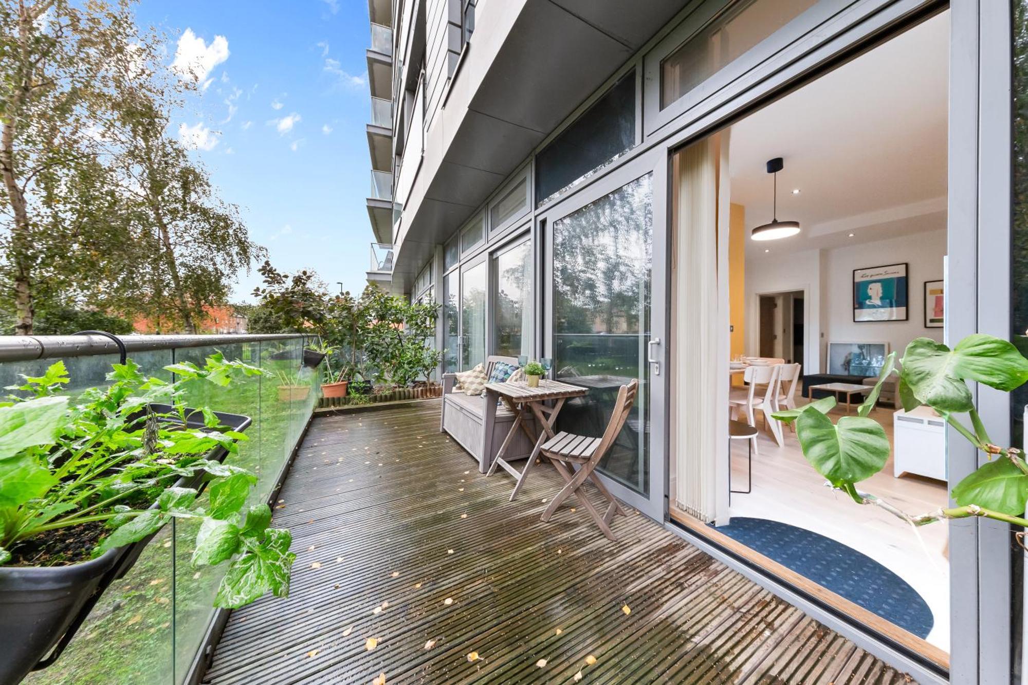Trendy 2 Bed Flat In Greenwich With Car Parking Londyn Zewnętrze zdjęcie